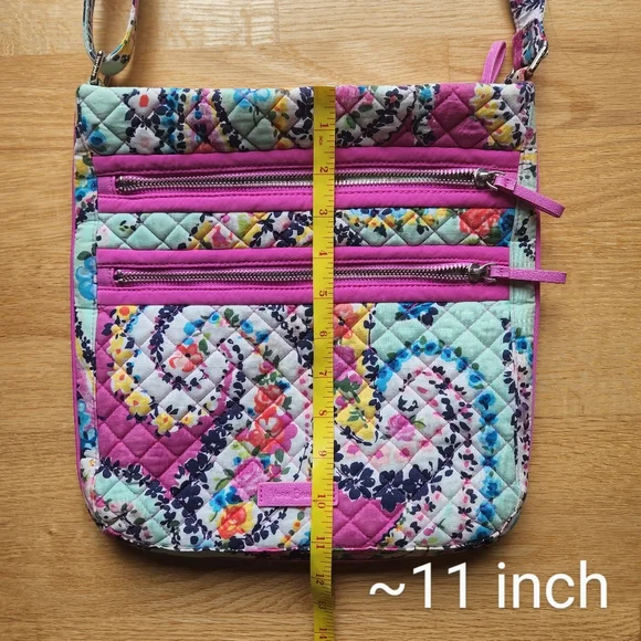 Vera Bradley Crossbody Bag - Picture 11 of 12
